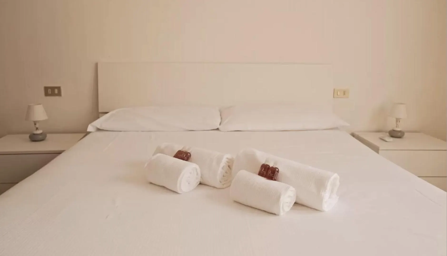 Bwr - Two-Room Apartment Near Navigli Area, Foppa Milan 0*,  Italy